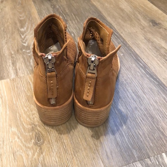 Dolce Vita chestnut booties - Picture 5 of 5